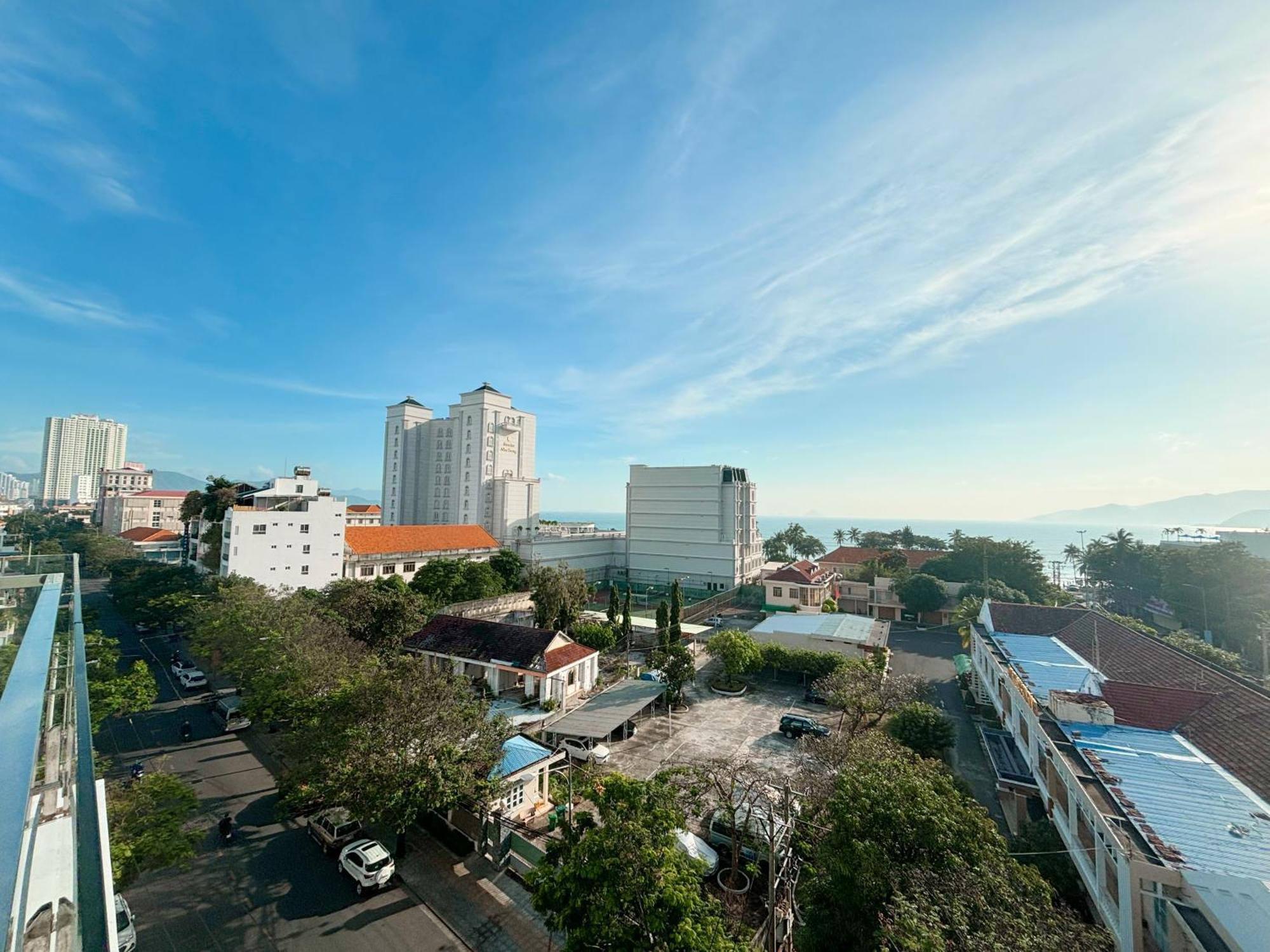 Ha Trang Voronezh Hotel And Apartment ญาจาง ภายนอก รูปภาพ